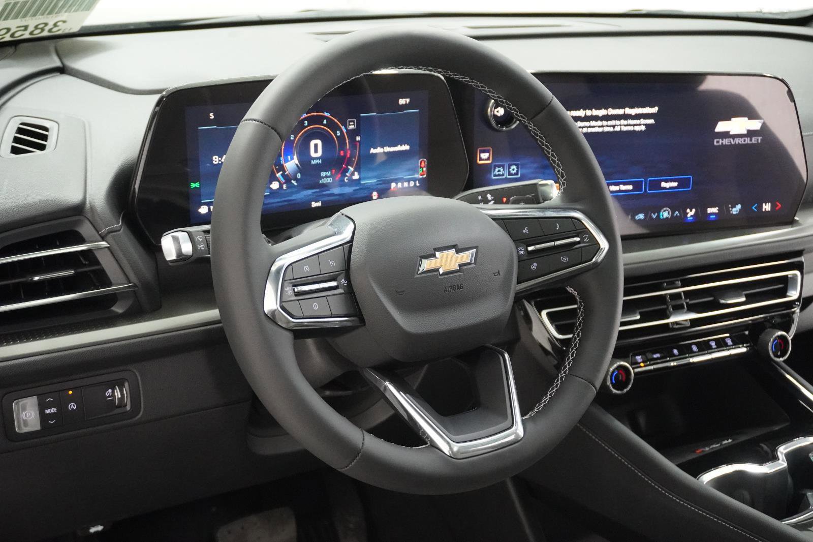 New 2026 Chevrolet Traverse LT w/ Sun and Wheel Package image 19