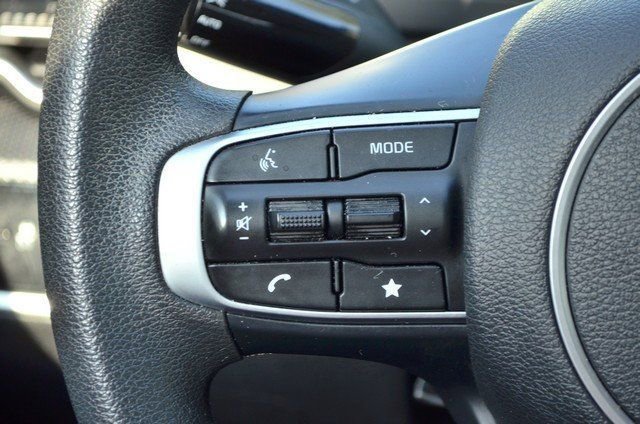 Used 2024 Kia Sportage LX image 20
