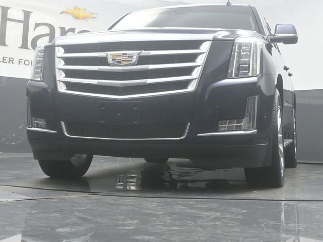 Used 2020 Cadillac Escalade Luxury AWD/4WD image 57
