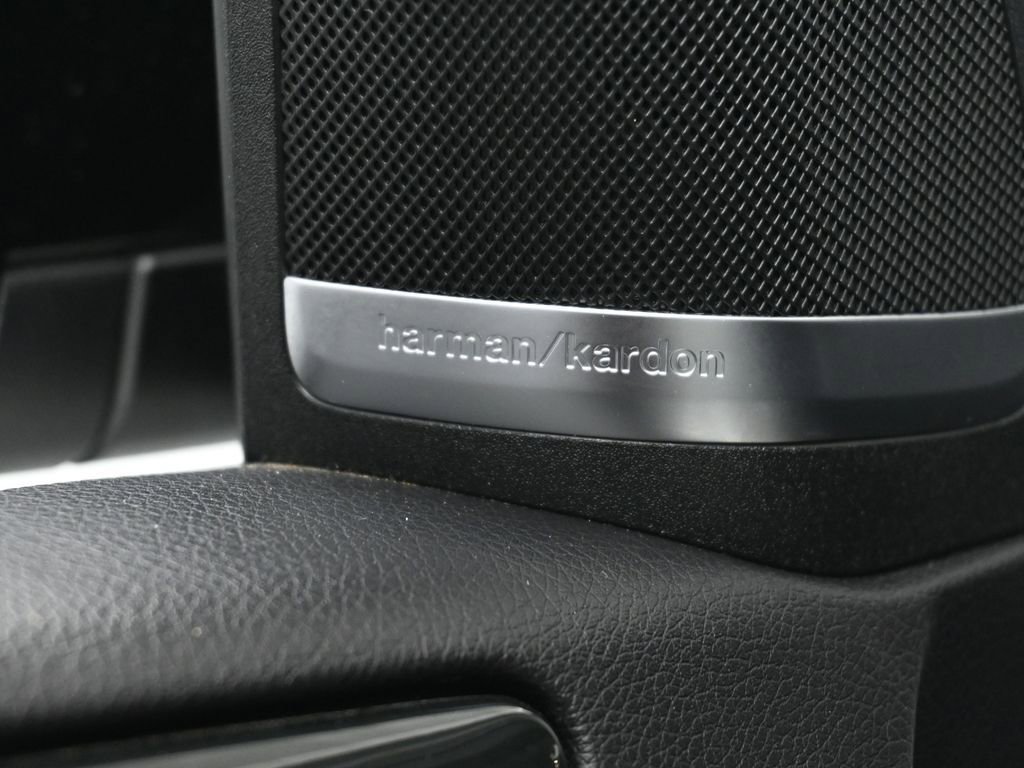 Used 2018 Mercedes-Benz GLS 550 4MATIC w/ Driver Assistance Package image 43