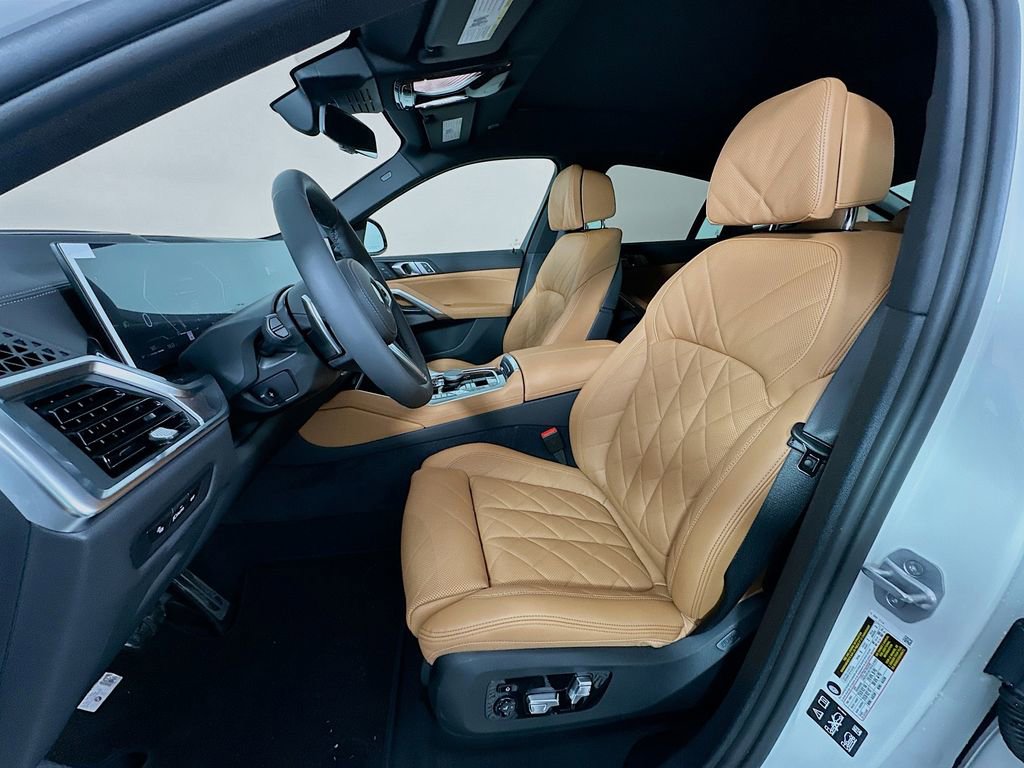 Used 2026 BMW X6 xDrive40i w/ Climate Comfort Package AWD/4WD image 16