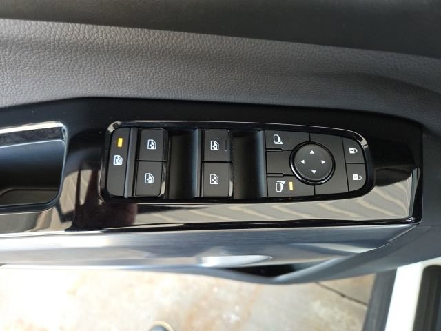 Used 2023 Nissan Pathfinder SL image 59