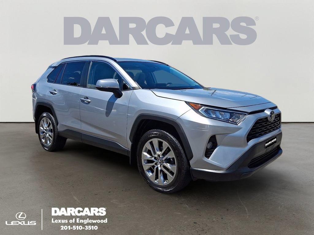 Used 2019 Toyota RAV4 XLE Premium w/ Cold Weather Package AWD/4WD image 1