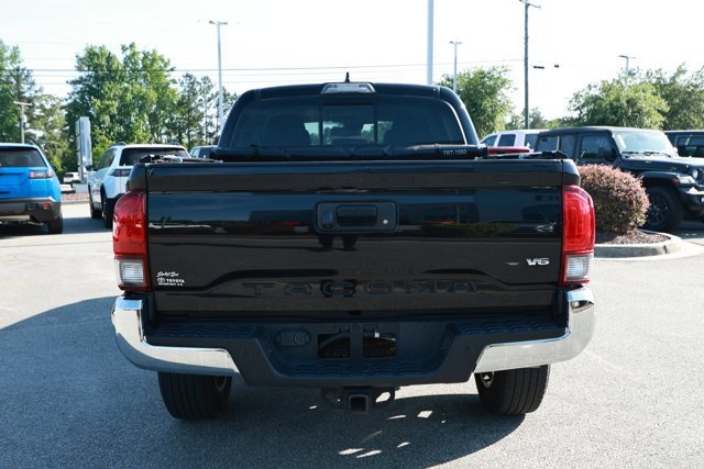 Used 2018 Toyota Tacoma SR5 RWD image 7