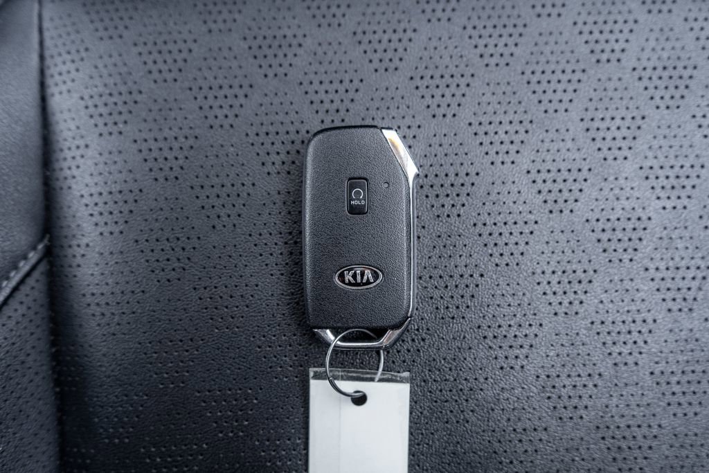 Used 2021 Kia Seltos EX image 32