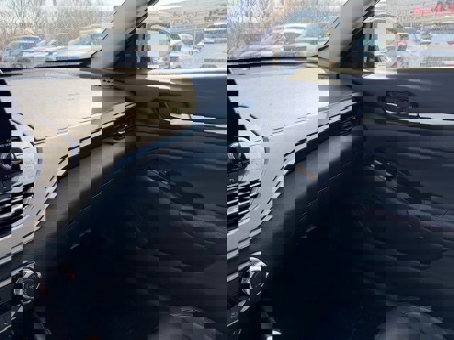 Used 2024 Nissan Altima 2.5 SR FWD image 25