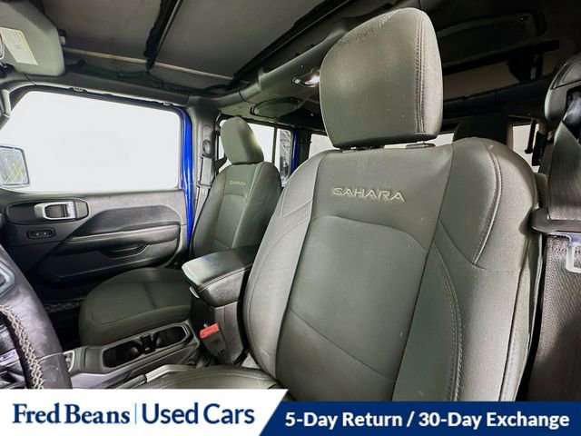 Used 2018 Jeep Wrangler Unlimited Sahara w/ Cold Weather Group image 22