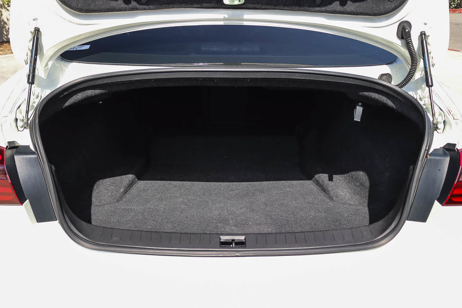 Used 2019 INFINITI Q50 Sport w/ Proactive Package RWD image 25