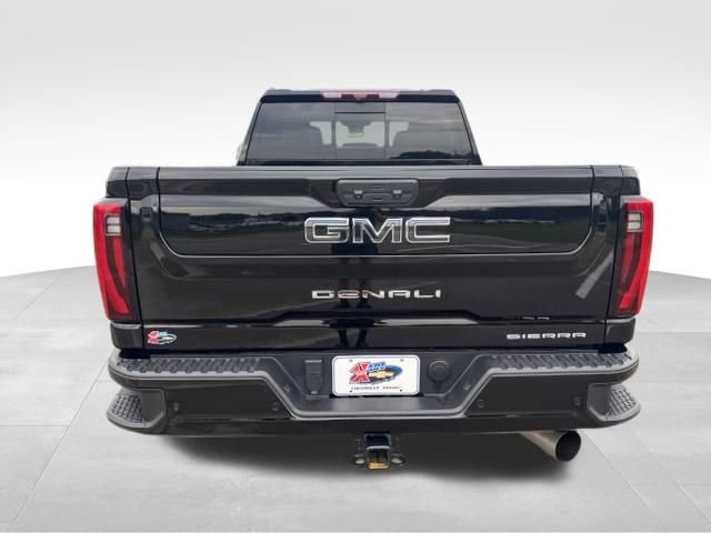 Certified 2025 GMC Sierra 2500 Denali Ultimate AWD/4WD image 4
