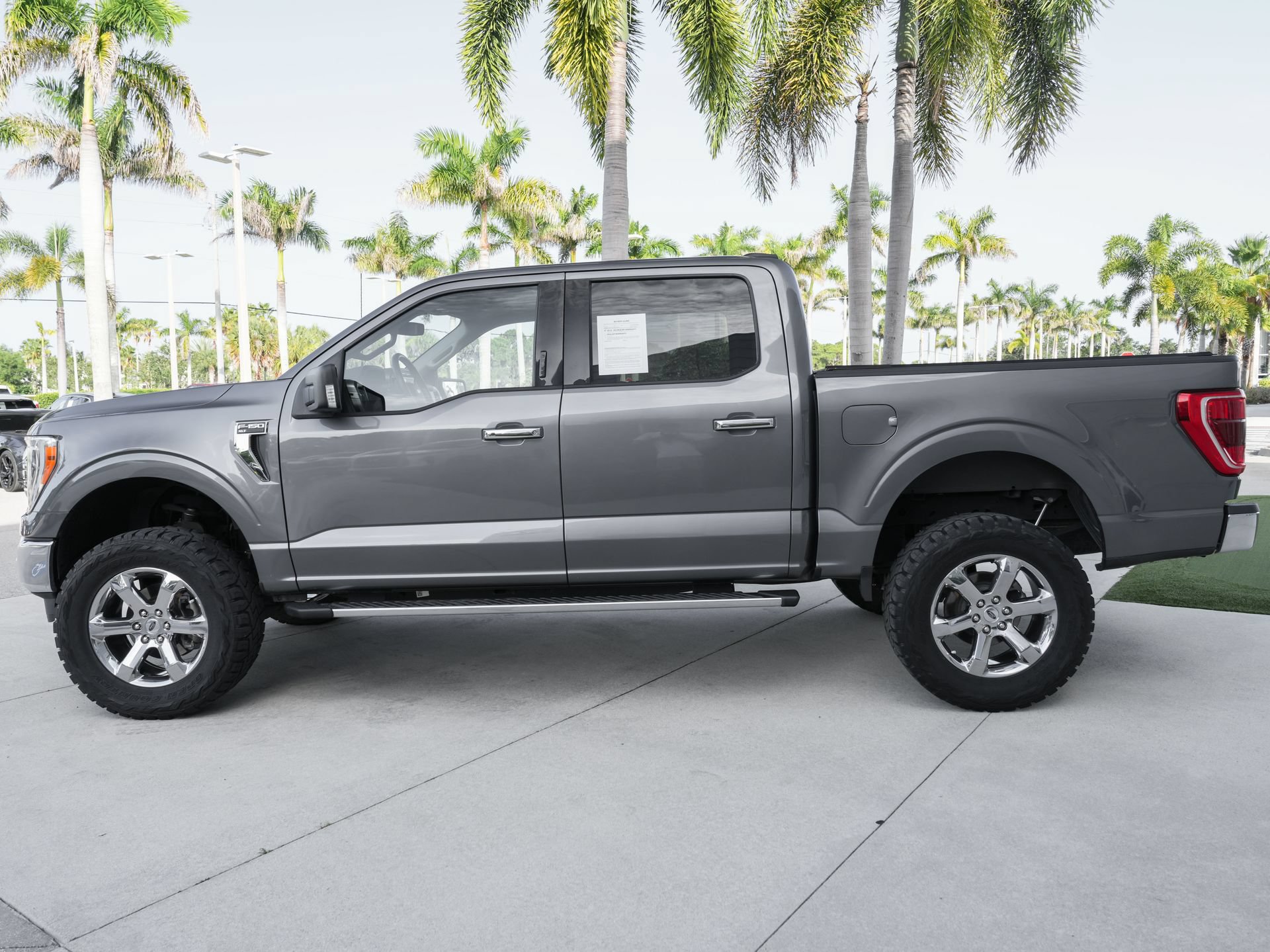 Used 2021 Ford F150 XLT w/ Equipment Group 302A High RWD image 23