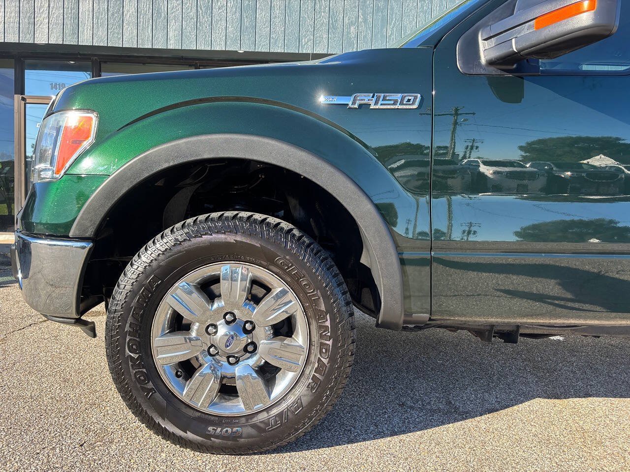 Used 2012 Ford F150 XLT w/ XLT Chrome Pkg AWD/4WD image 18