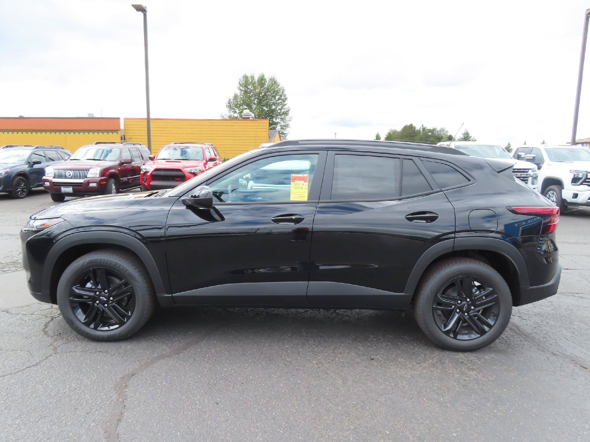 New 2026 Chevrolet Trax ACTIV w/ Driver Confidence Package FWD image 4