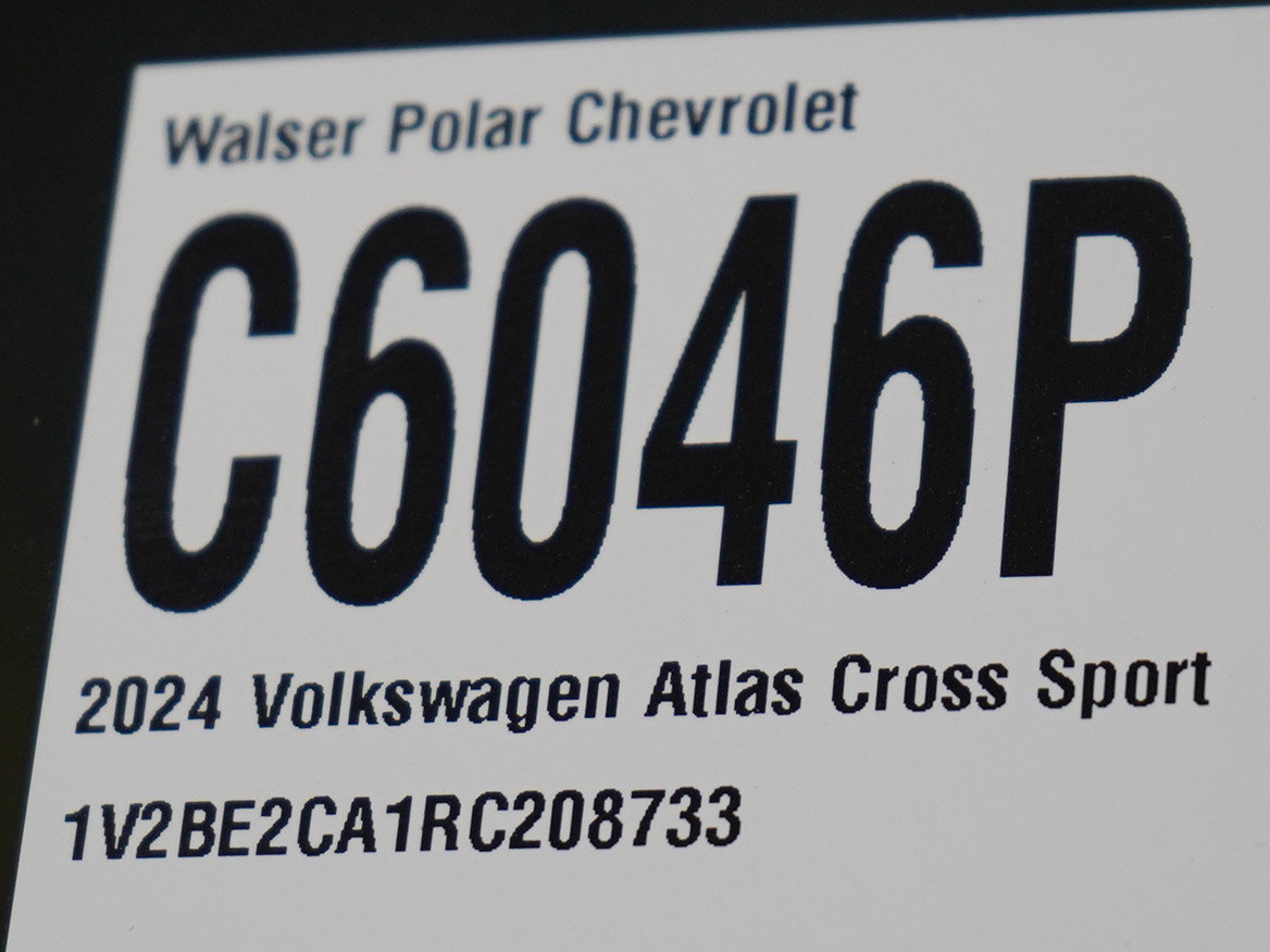 Used 2024 Volkswagen Atlas Cross Sport SEL AWD/4WD image 29