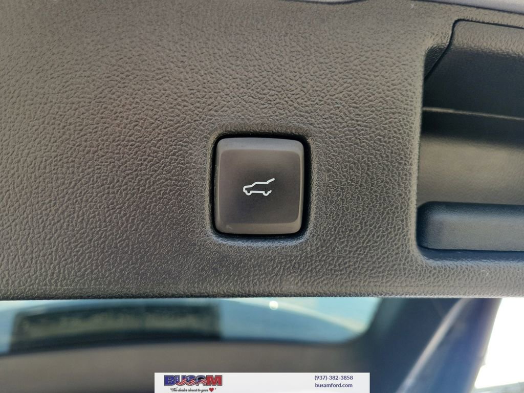 Certified 2022 Ford Escape Titanium w/ Titanium Elite Package AWD/4WD image 7