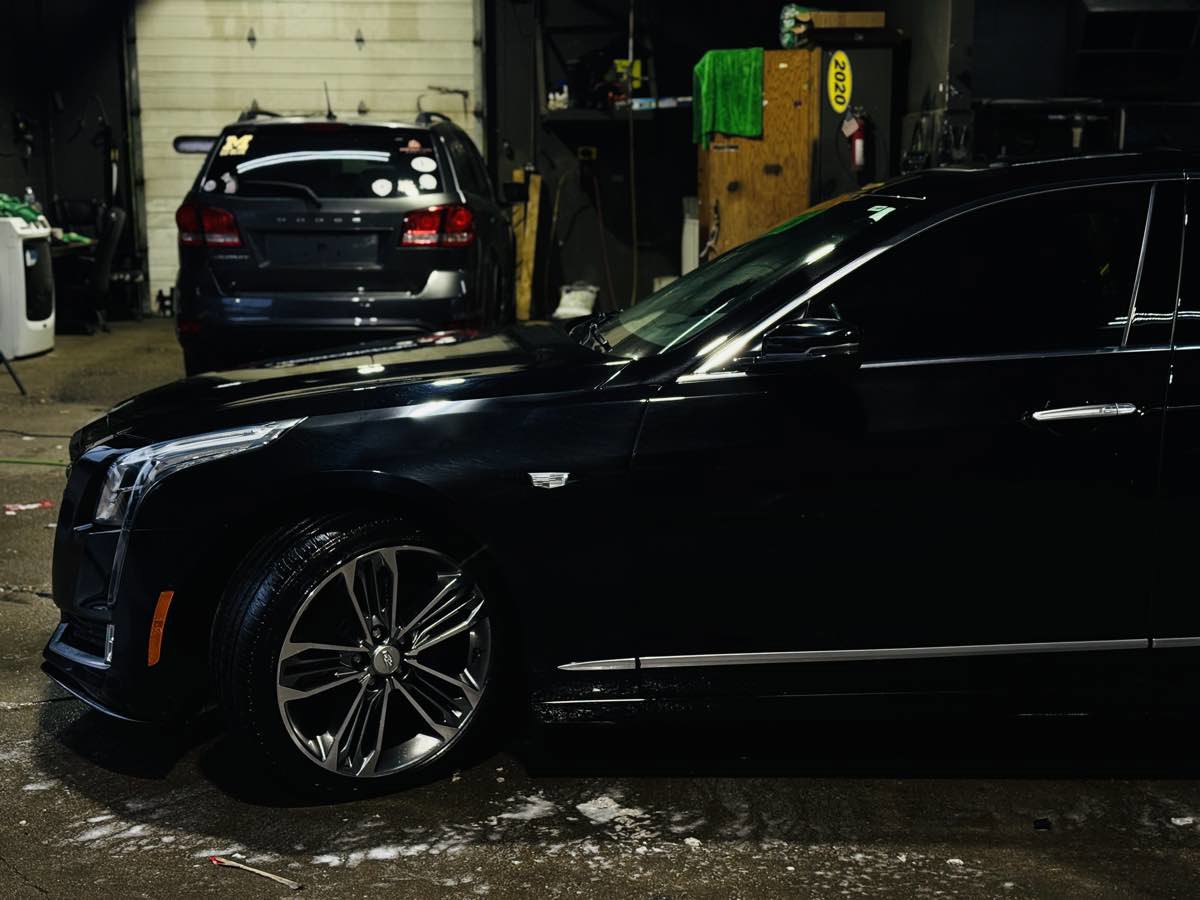 Used 2016 Cadillac CT6 Premium Luxury w/ Active Chassis Package AWD/4WD image 9