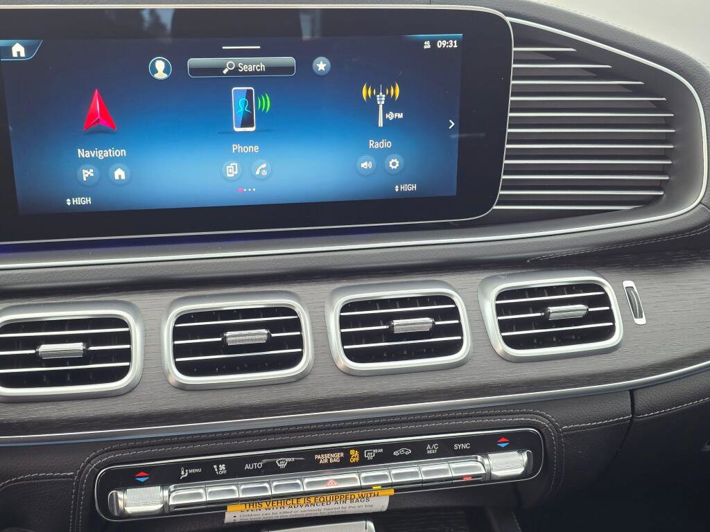 New 2026 Mercedes-Benz GLE 53 AMG 4MATIC Coupe image 15