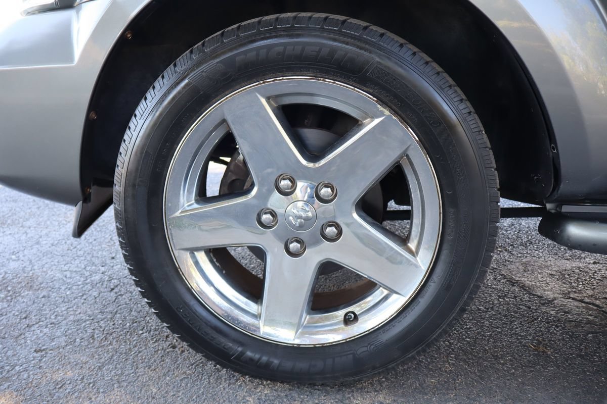 Used 2008 Dodge Durango Limited w/ Technology Group III AWD/4WD image 43