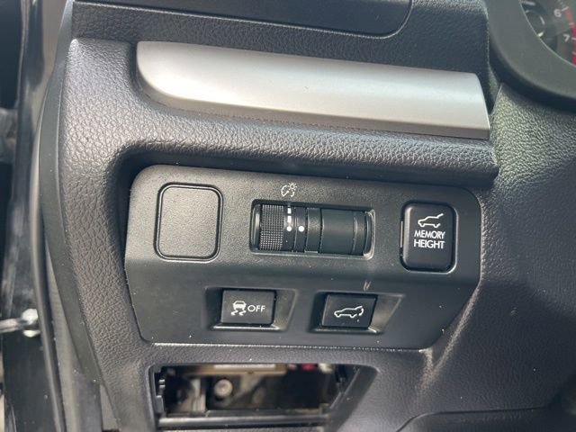 Used 2016 Subaru Forester 2.5i Limited image 14