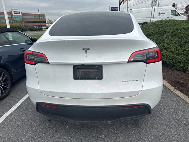 Used 2023 Tesla Model Y Long Range image 10