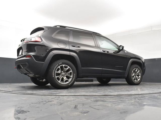 Used 2022 Jeep Cherokee Trailhawk w/ Trailer Tow Group AWD/4WD image 24