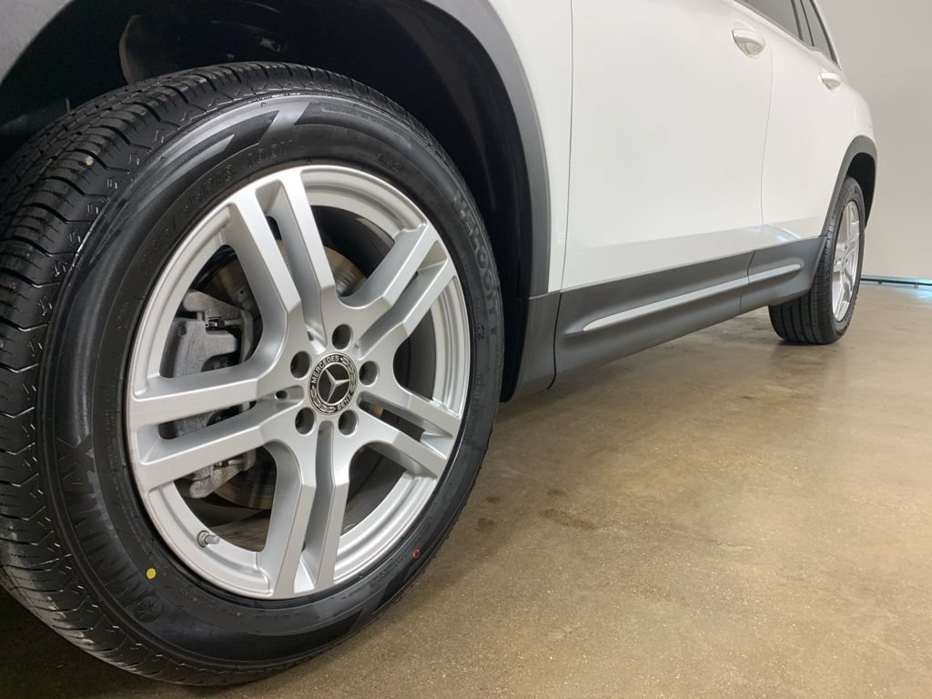 Used 2020 Mercedes-Benz GLB 250 image 2