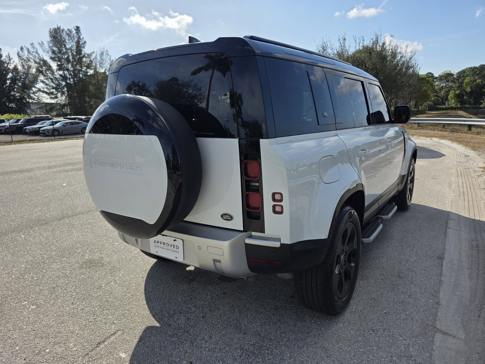 Certified 2023 Land Rover Defender 110 S image 24