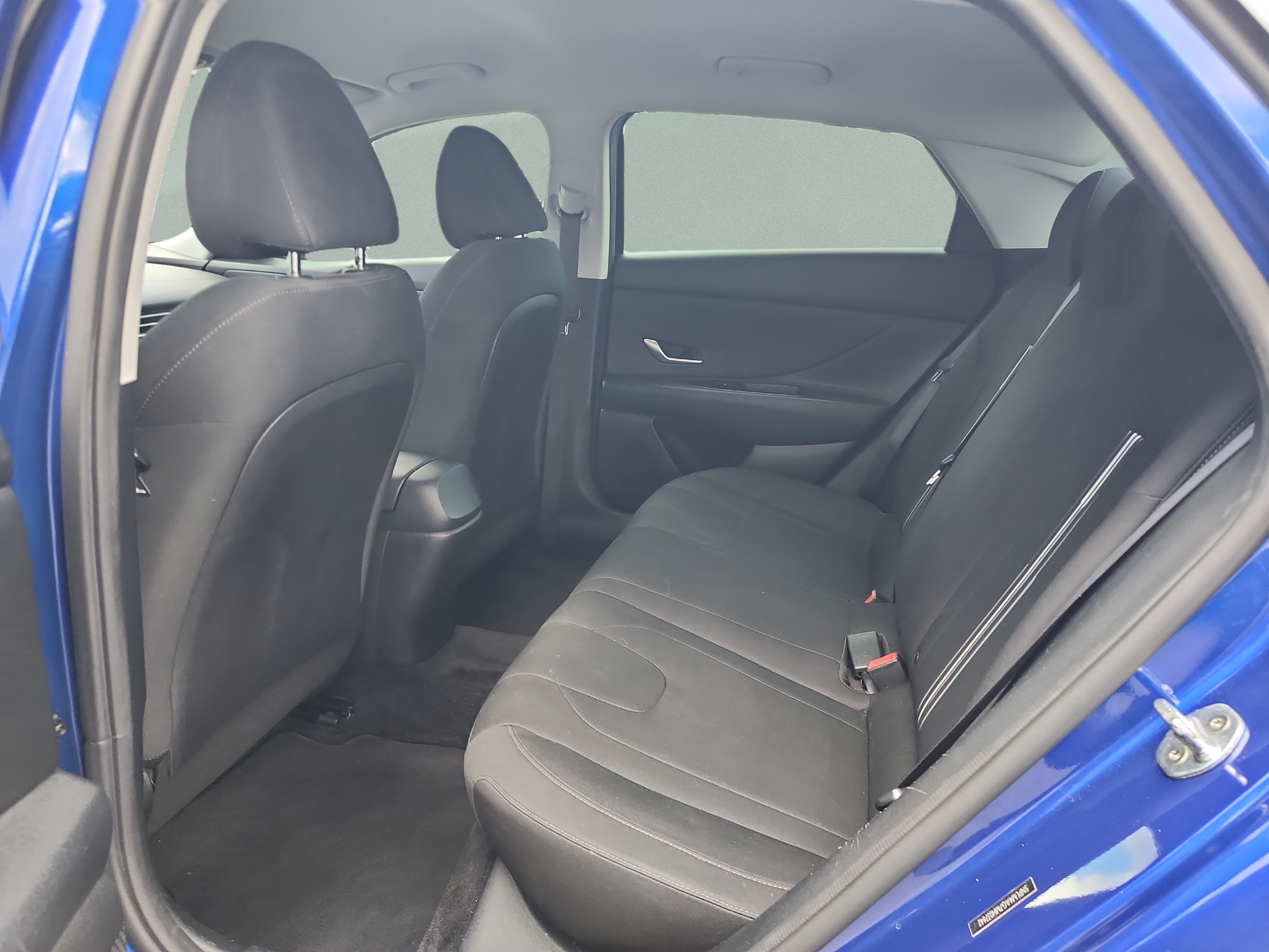 Used 2021 Hyundai Elantra SEL FWD image 16