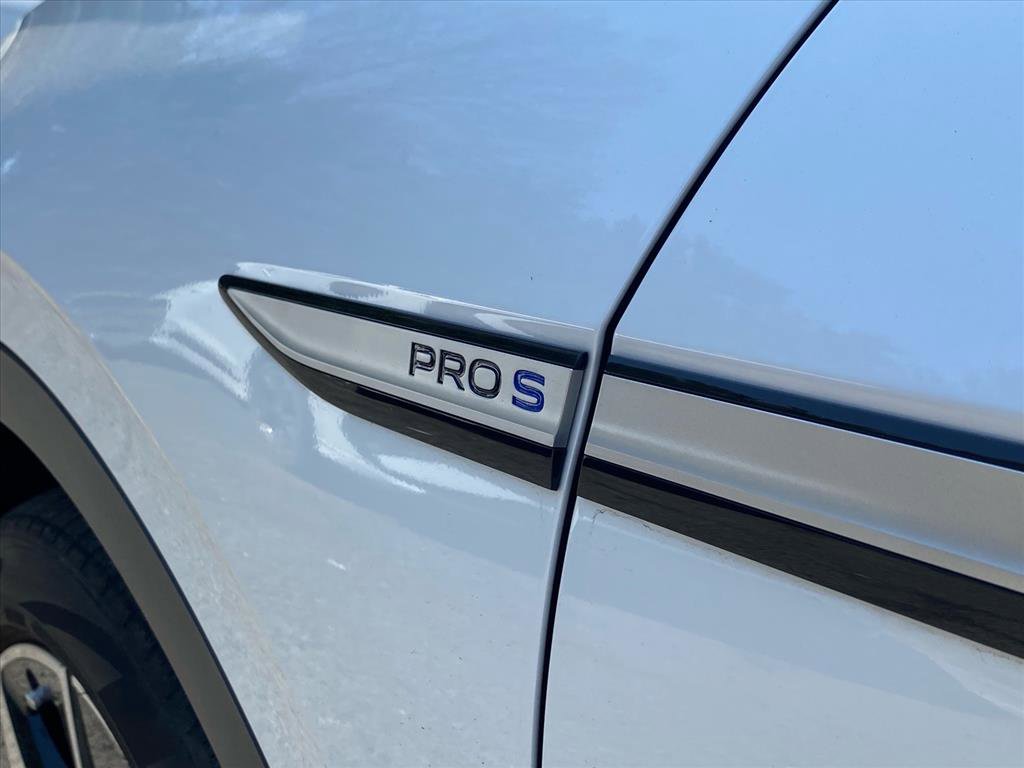 Certified 2023 Volkswagen ID.4 Pro S image 4