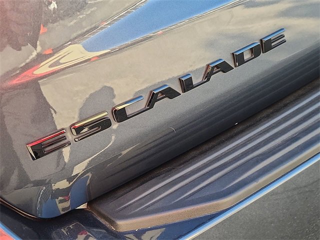 Used 2021 Cadillac Escalade Sport w/ Driver Assist Tech Package image 32