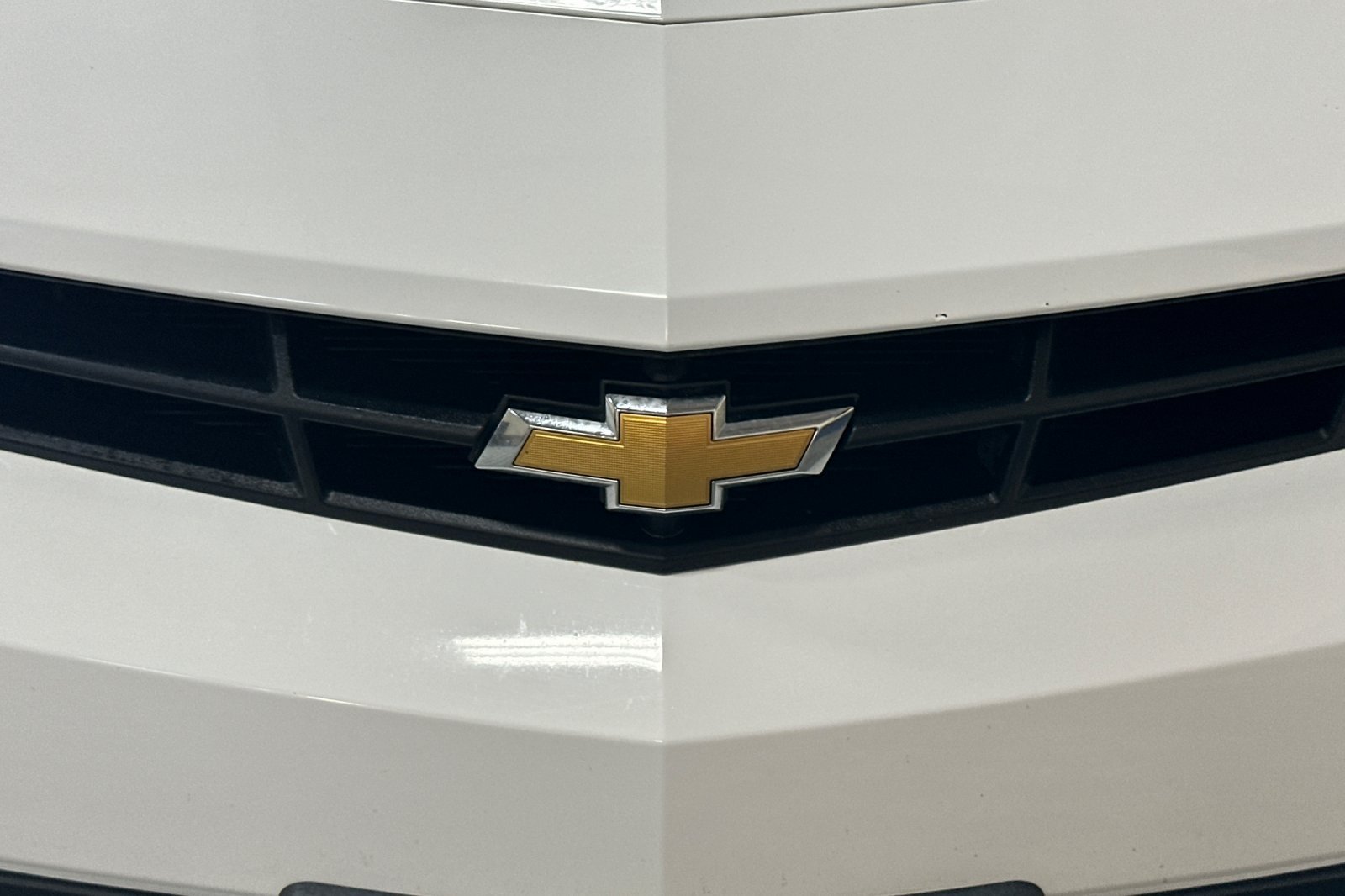 Used 2015 Chevrolet Camaro LS RWD image 41