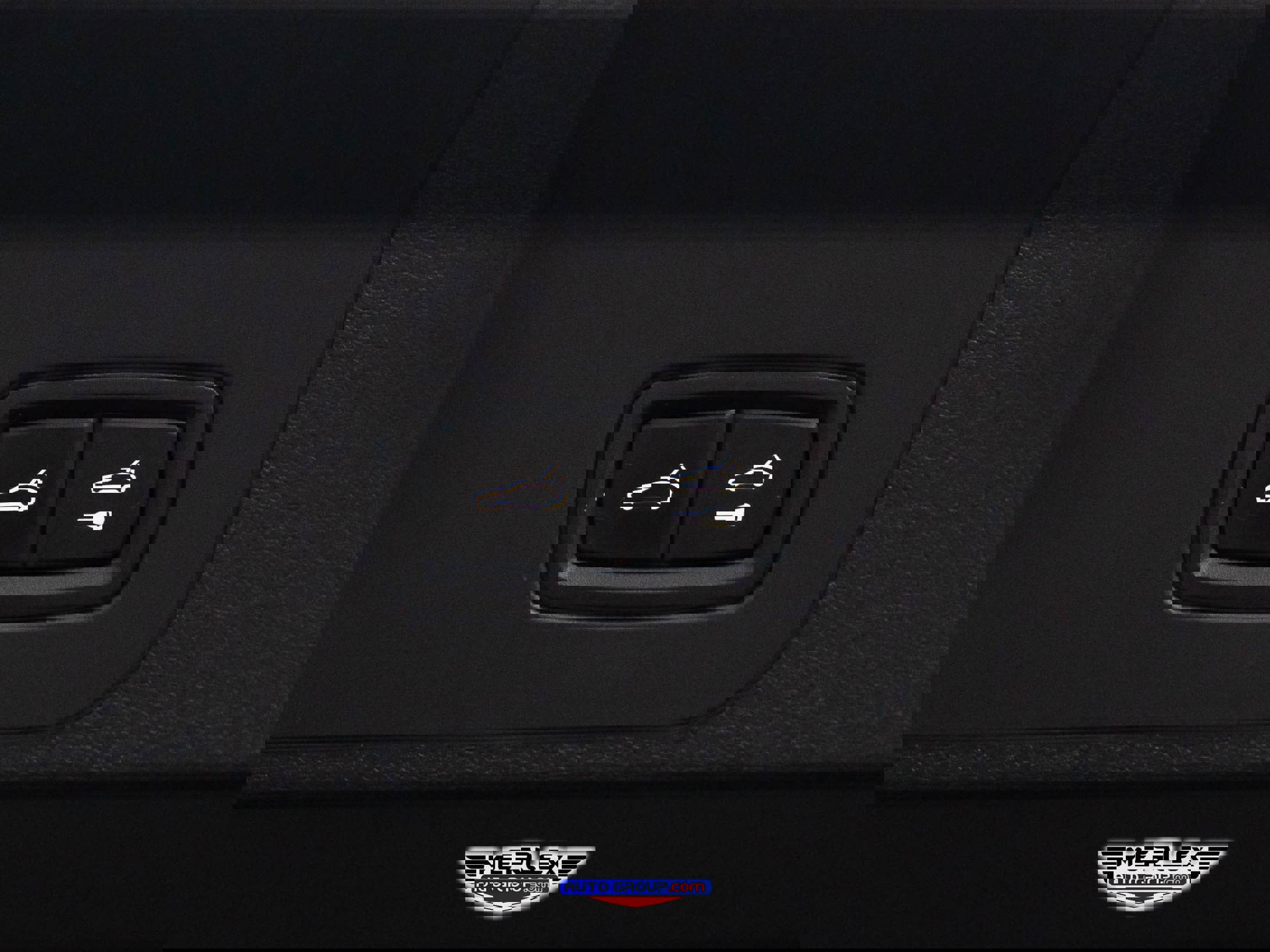 Used 2018 Porsche Panamera 4S w/ Premium Package Plus image 52