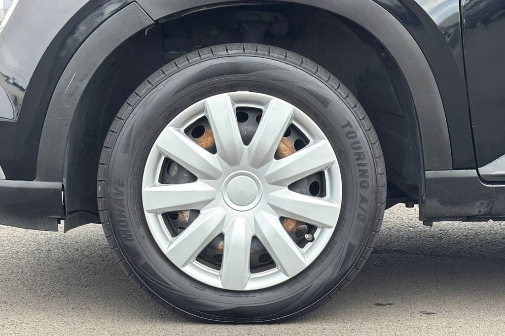 Used 2020 Hyundai Venue SE image 22