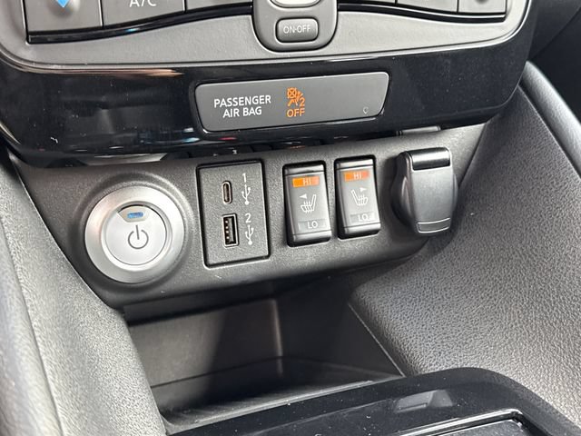 Certified 2025 Nissan Leaf SV Plus FWD image 32