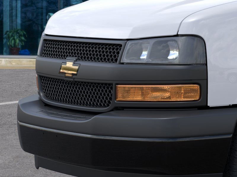 New 2025 Chevrolet Express 3500 Extended image 13