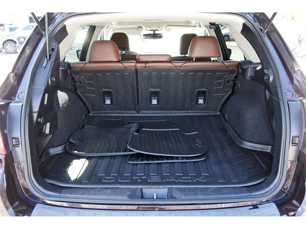 Used 2017 Subaru Outback 3.6R Touring w/ Popular Package #5A image 6