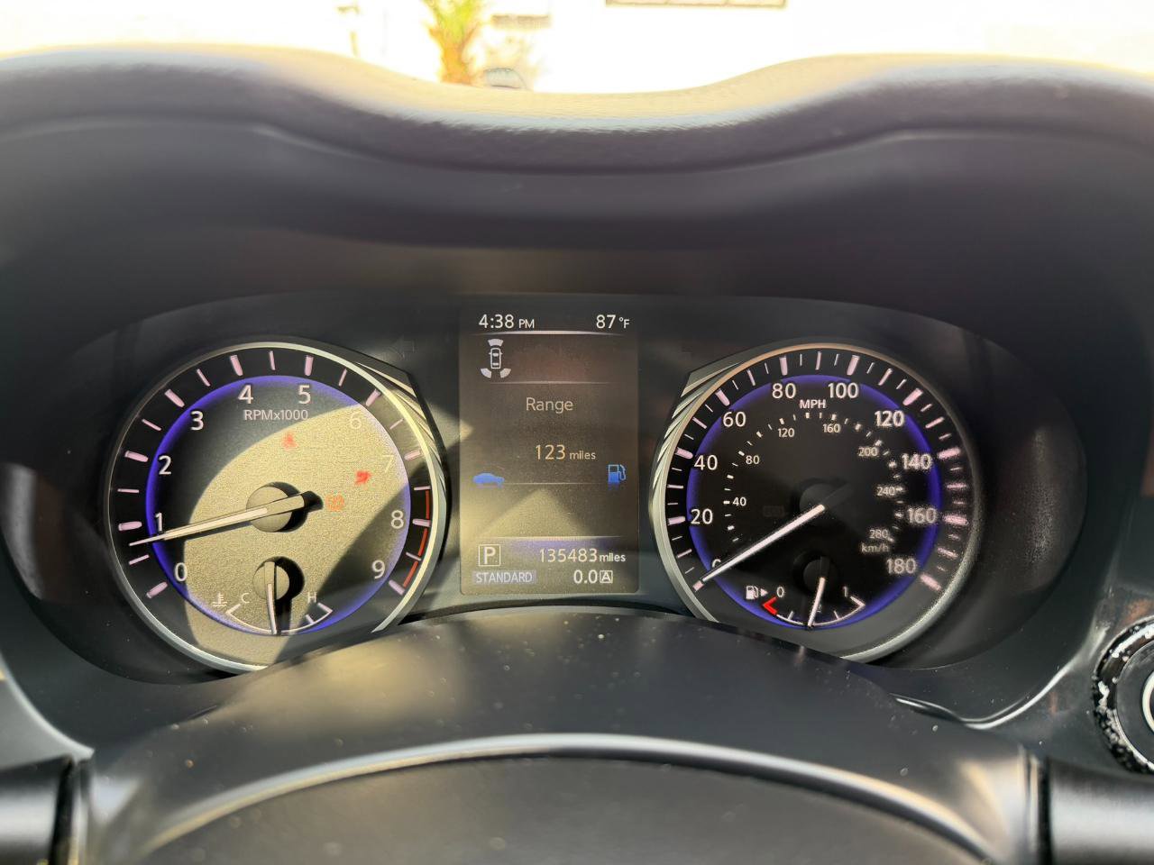 Used 2014 INFINITI Q50 Premium w/ Technology Package RWD image 31