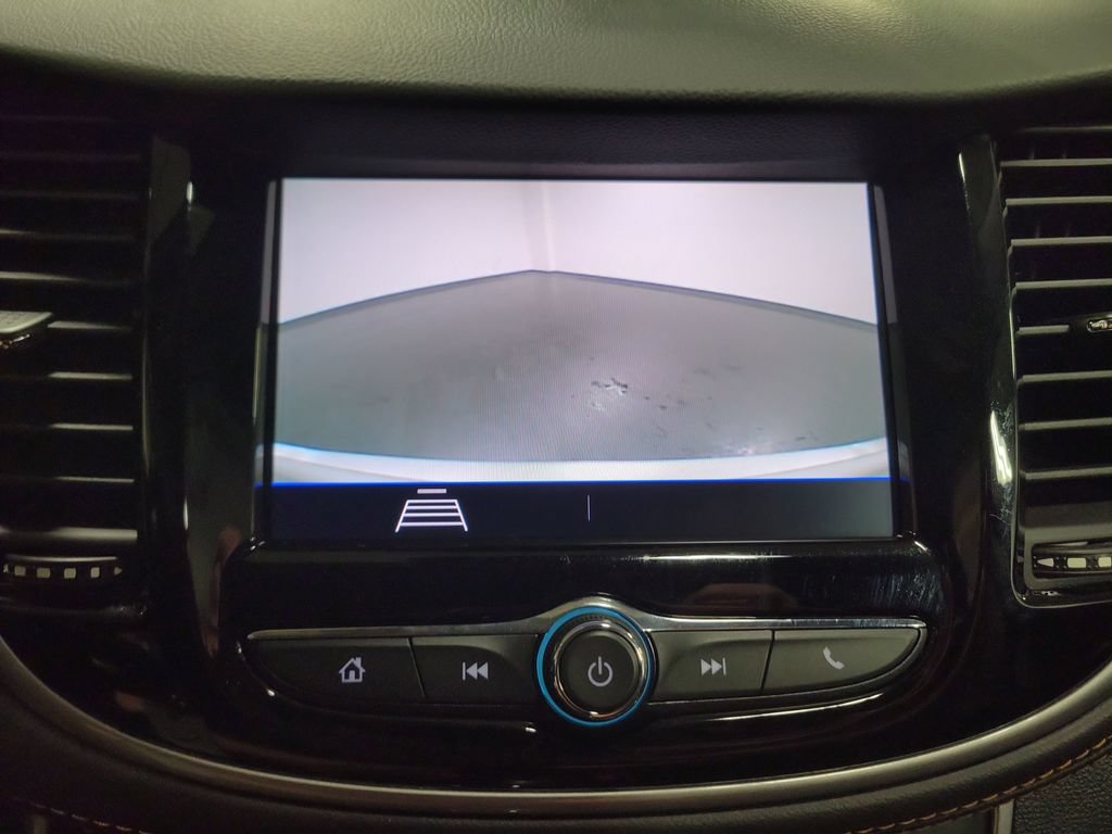 Used 2022 Chevrolet Trax LT FWD image 20