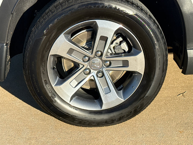 Used 2025 Honda Pilot EX-L image 9