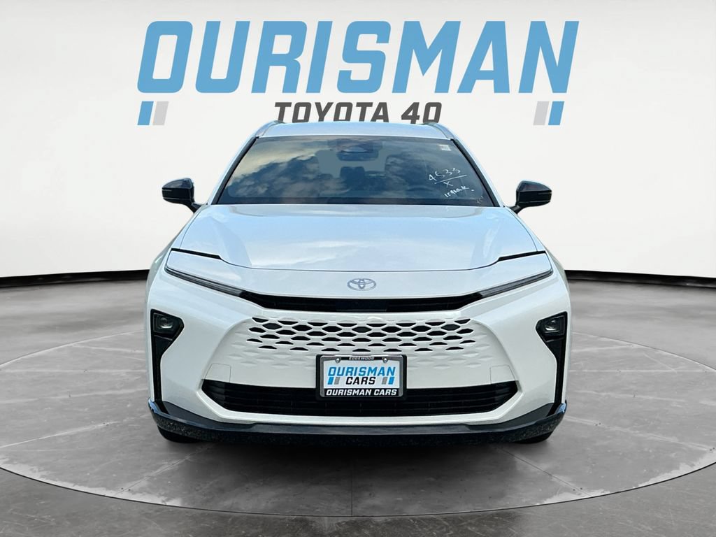 New 2026 Toyota Crown Signia AWD/4WD image 2