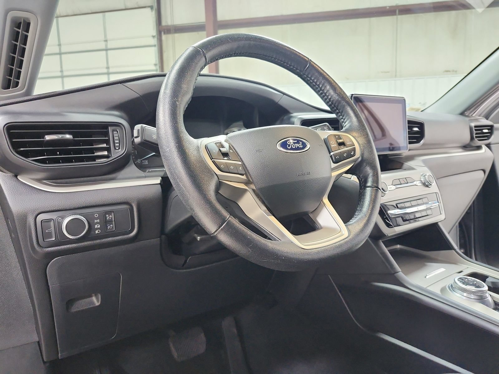 Used 2022 Ford Explorer XLT RWD image 19