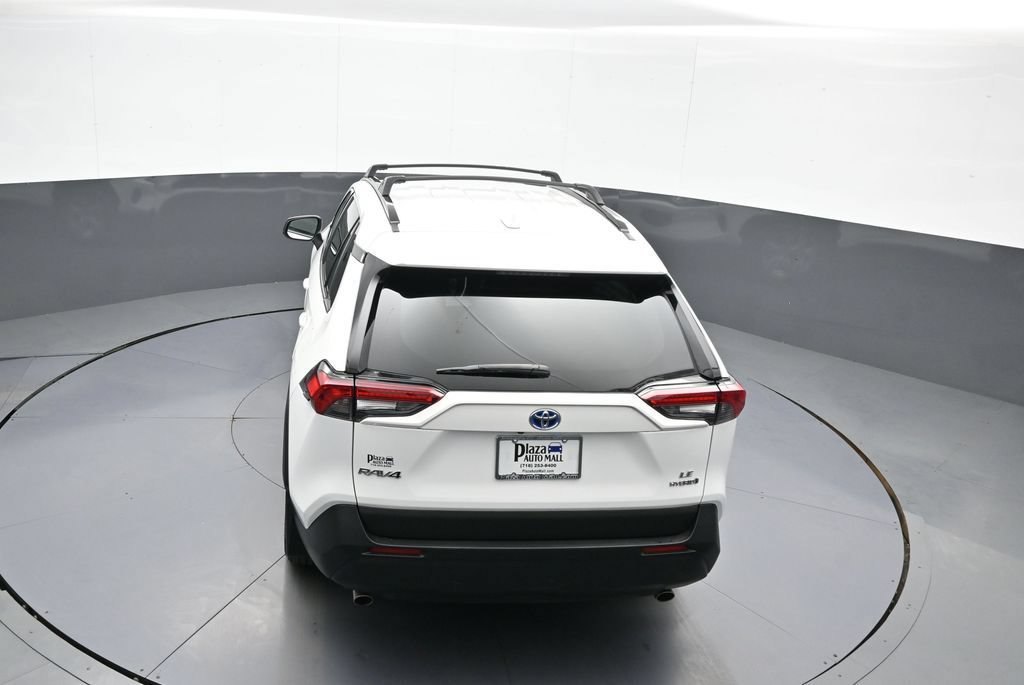 Certified 2024 Toyota RAV4 LE AWD/4WD image 38