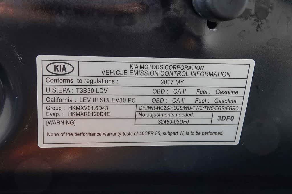 Certified 2017 Kia Niro FWD image 27