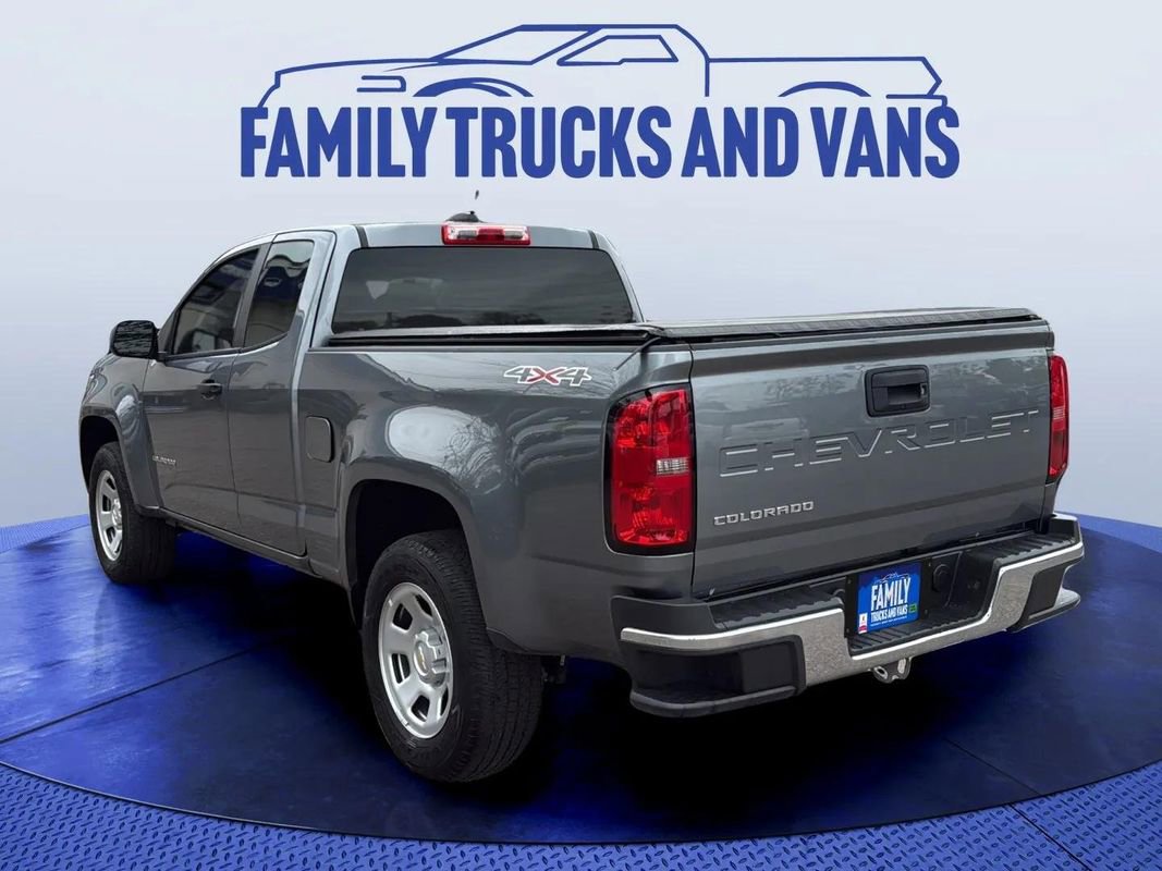 Used 2021 Chevrolet Colorado W/T w/ WT Convenience Package AWD/4WD image 3
