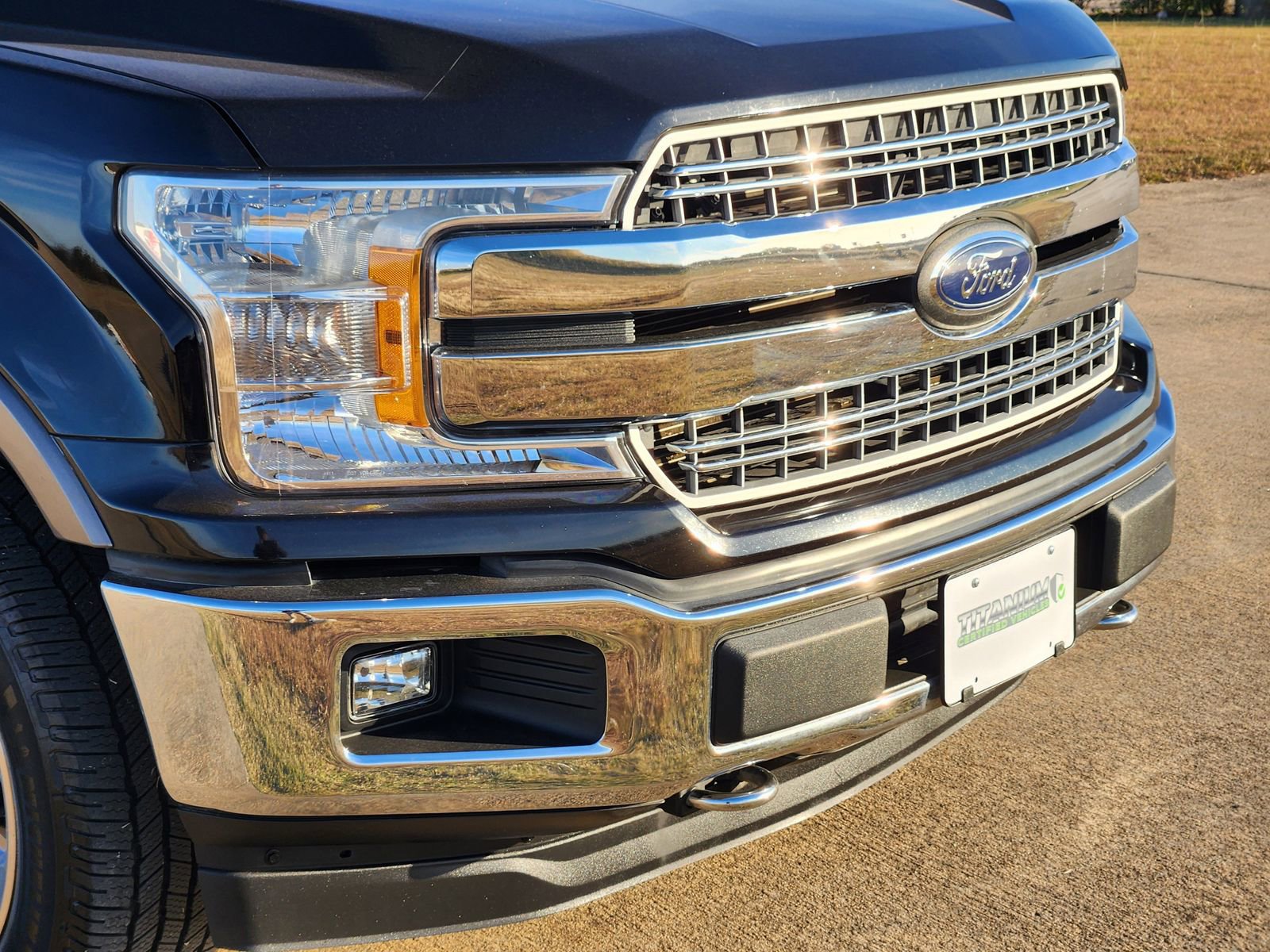 Used 2020 Ford F150 Lariat image 12