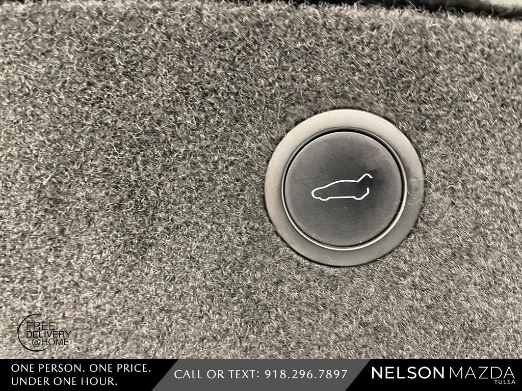 Used 2023 Tesla Model X Plaid image 34