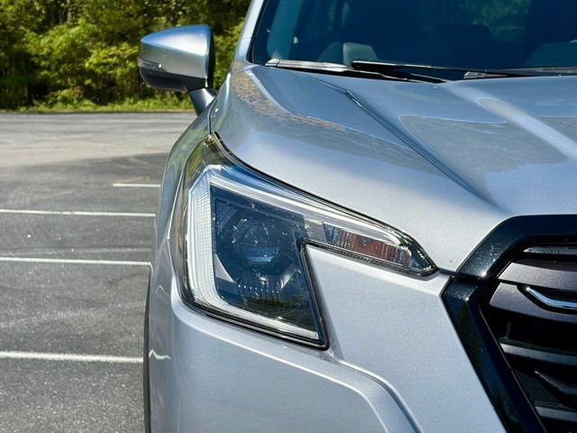 Used 2023 Subaru Forester Touring image 13