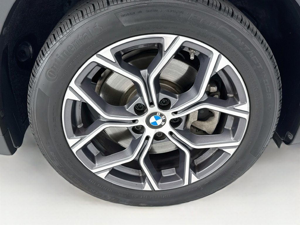 Used 2020 BMW X1 xDrive28i w/ Premium Package AWD/4WD image 31