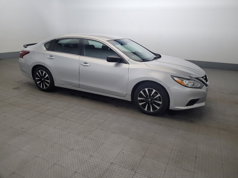 Used 2018 Nissan Altima 2.5 SV FWD image 11