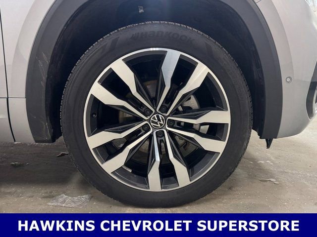Used 2022 Volkswagen Atlas SEL Premium image 44
