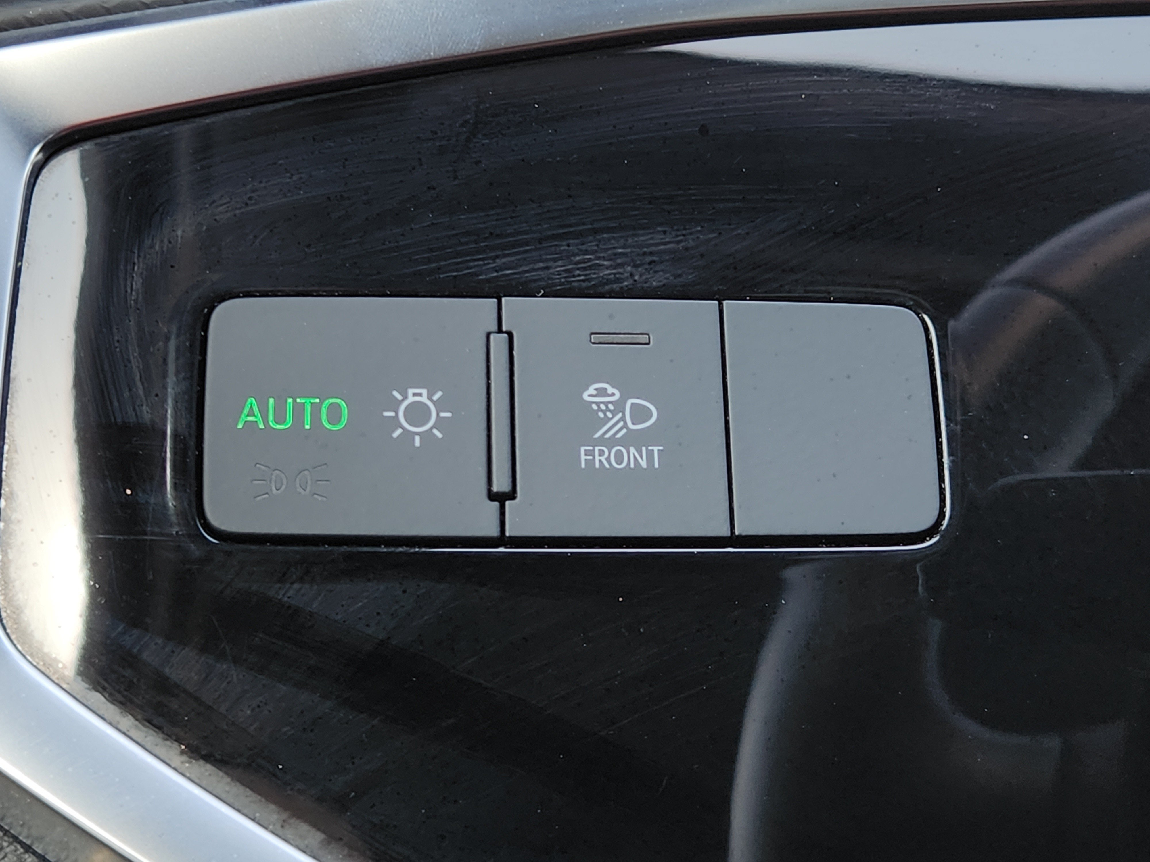 Used 2025 Audi Q3 2.0T Premium AWD/4WD image 24